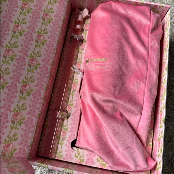 Stanley Love Shack Fancy Tumbler - Picture 6 of 7